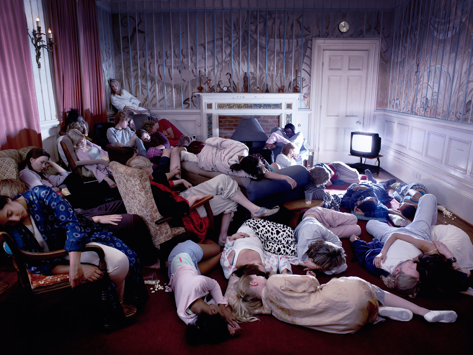 asleep-by-tv1flt